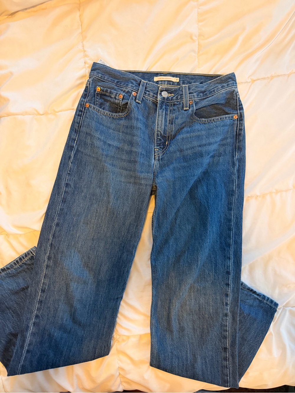 Levi’s Low Pro Straight Women’s Jeans